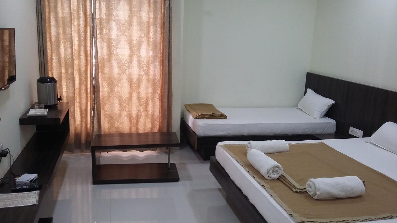 Casa Green Otel Shirdi Dış mekan fotoğraf